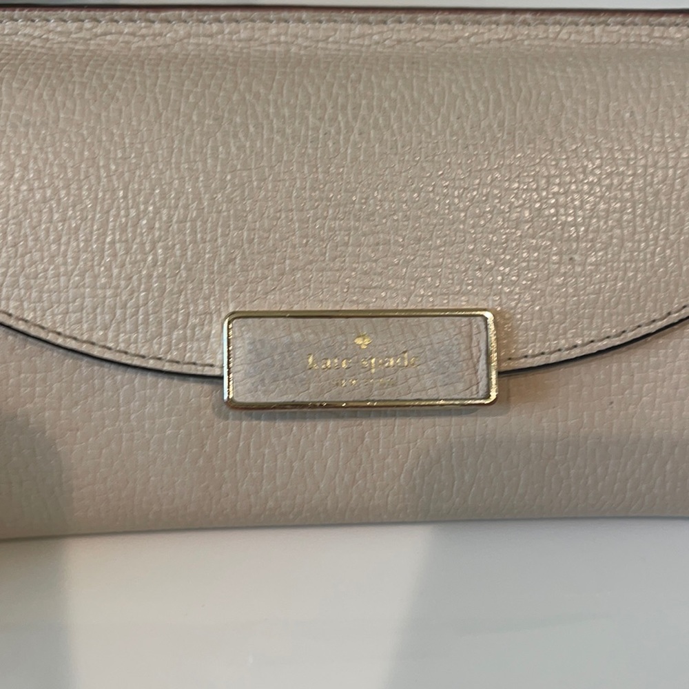 Kate Spade Wallet - Picture 5 of 6